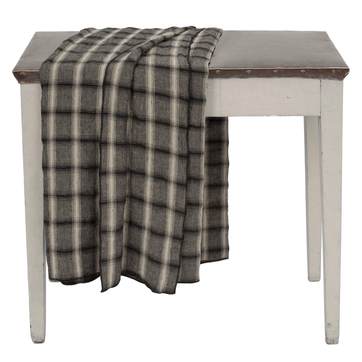 Highlands tablecloth in washed linen 180x280 in moon colour
